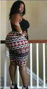 M�tro recherche Femme avec formes pour soir�e