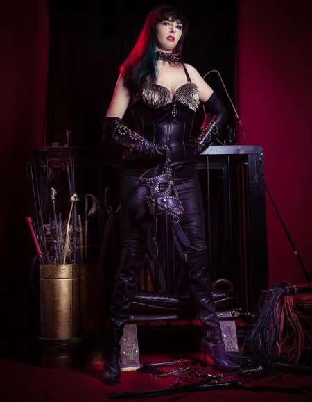 Maitresse Dominatrice Elsa