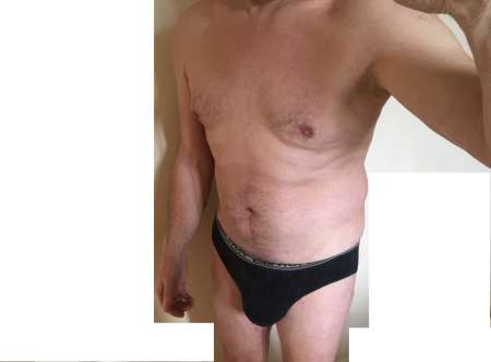 Homme mature pour femme ou couple h�t�ro