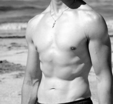 beau masseur musclé, pour réel massage de détente