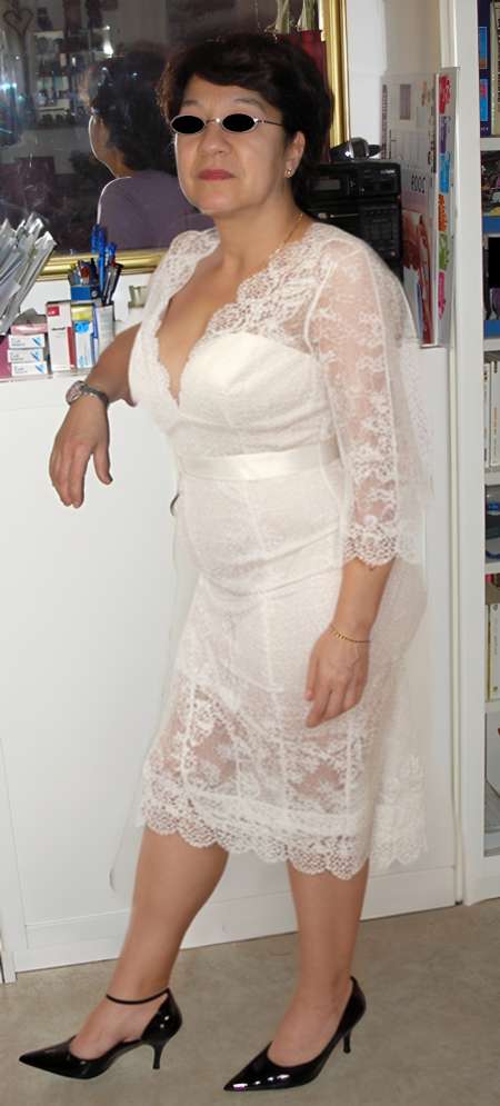  bourgeoise mature mariée catholique pratiquante