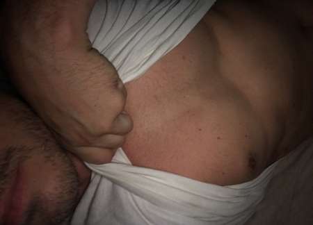 Beau m�tro cherche � faire un cunni