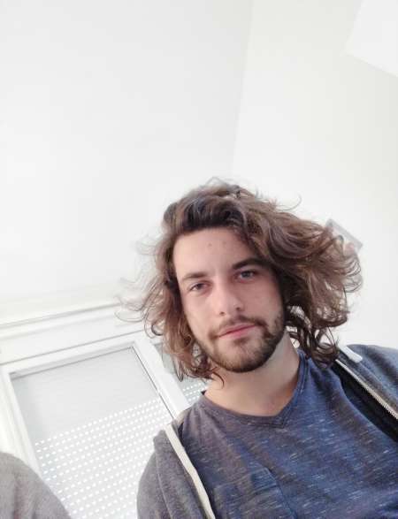 Jeune homme en recherche d'expérience