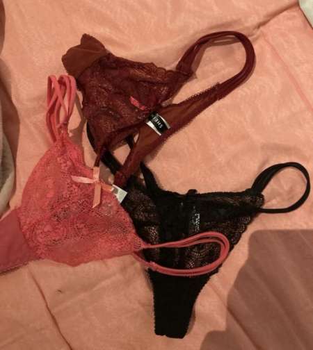 Culotte string port�e