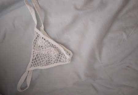 Slip de male odorant