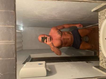 Beau masseur Fran�ais