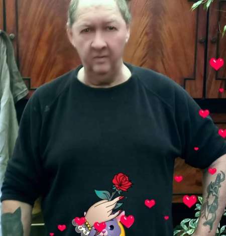 Pipe et anal pour bonne queues justeuses