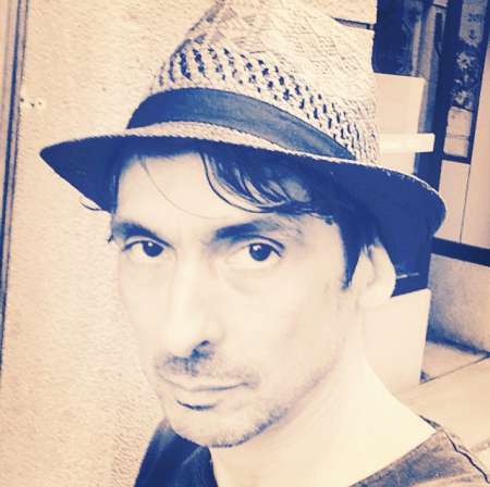 Donne cours particuliers de gorge profonde