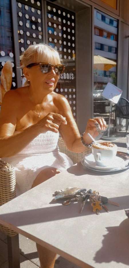 MASSAGE TANTRIQUE BIEN-�TRE