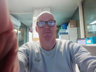 Homme bi divorc� soumis Fiotte