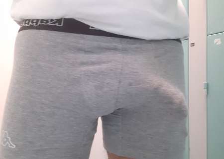 Tbm et endurant circoncis et je gicle �norm�ment