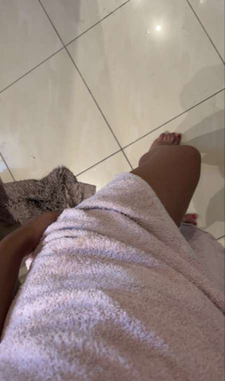 Jeune blonde bien salope