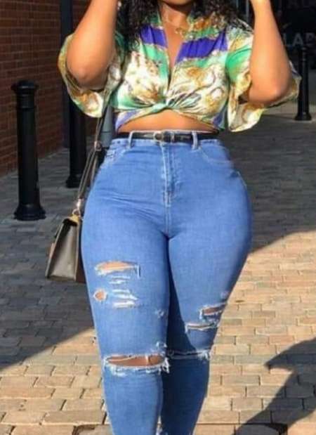 angy la belle tondeuse