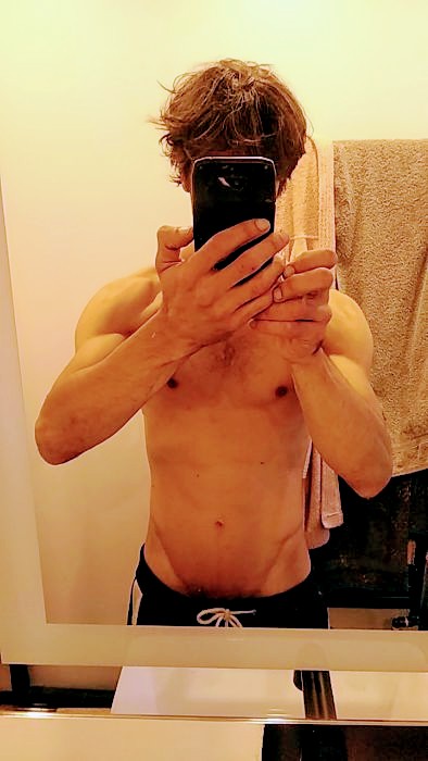 Beau gosse origine d'Espagne