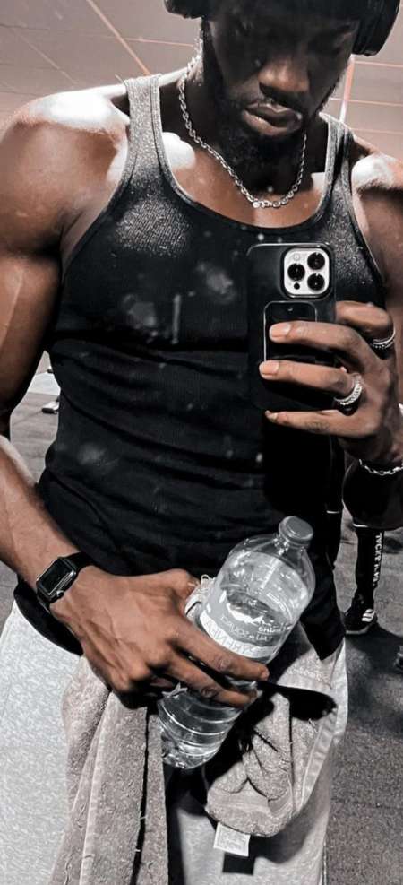 Je me presente misterblack magic