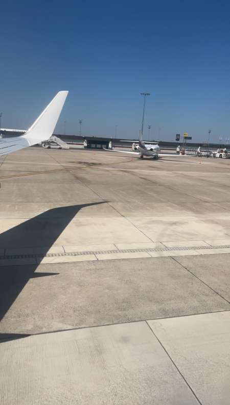 Black 1m94 et cm…..