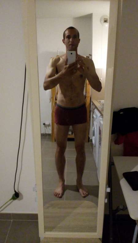 Pour une Femme Disponible