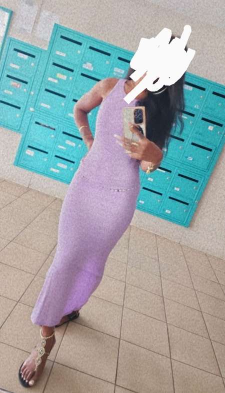 Petite cochonne mince Kafrine