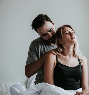 Massage relaxant de la part d'un homme marocain