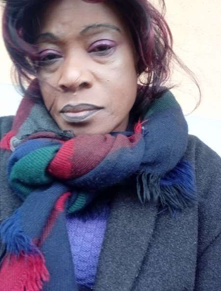  Jolie jeune femme des �les pour relation s�rieuse