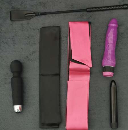 cherche f a utiliser commre objet sexuel