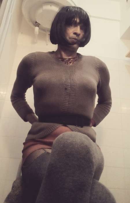 Travesti passive 55ans reçois Hommes actifs