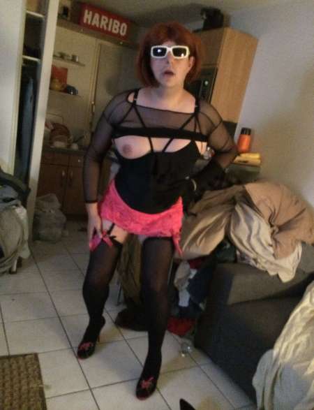  Ajaccio ou tapiner en travesti