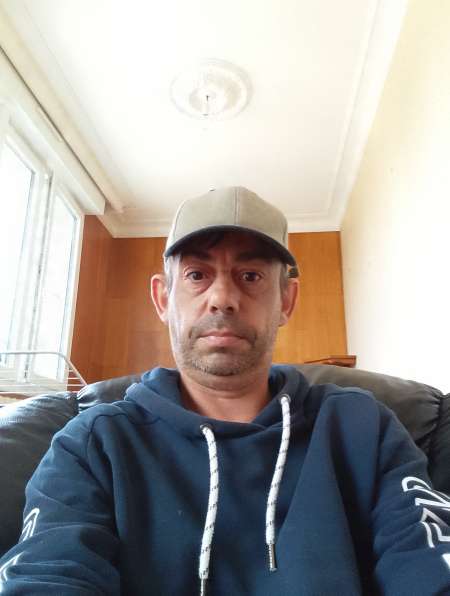 David reçoit gratuitement pour tt âge discrétion