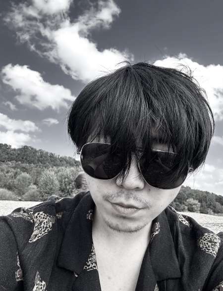 Homme asiatique veulent sortir