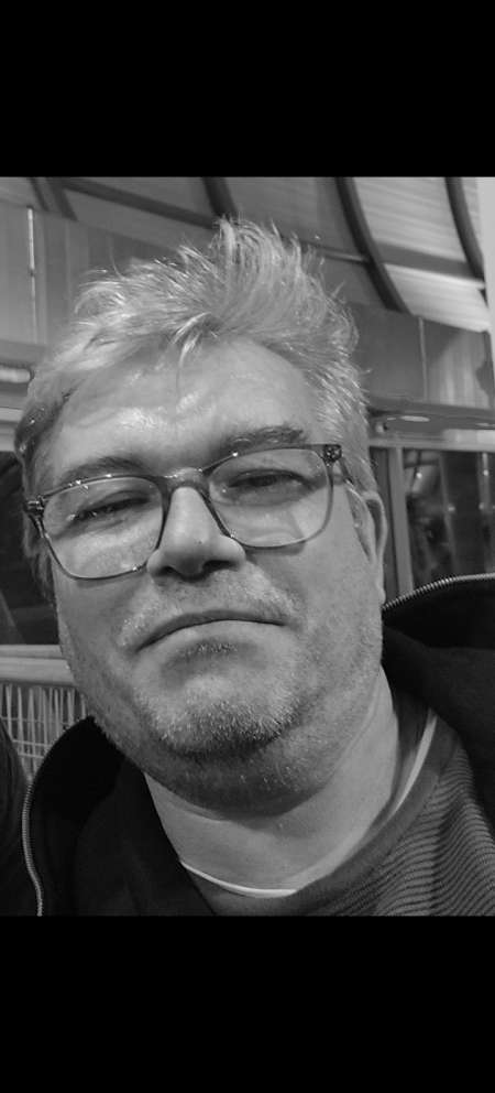  Escort homme pour hommes 30/80 ans sur Paris