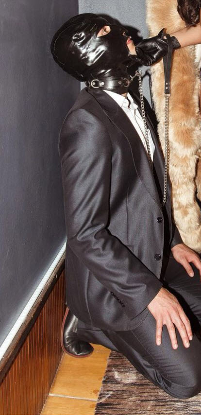 Soumis du 13 recherchant une femme dominatrice