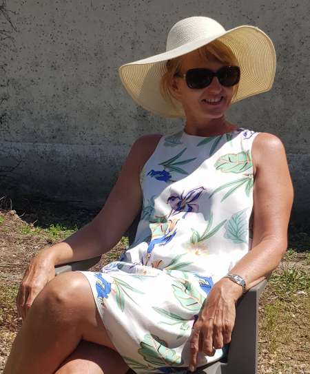  Accompagnatrice raffin�e pour homme m�r