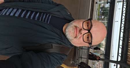 Homme c�libataire recherche gente demoiselle