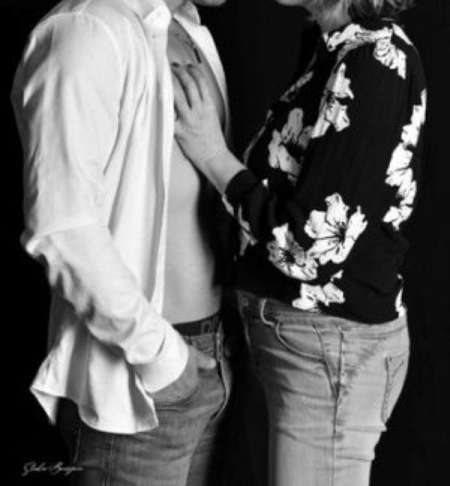 couple h/f cherche FEMME SEULE pour trio