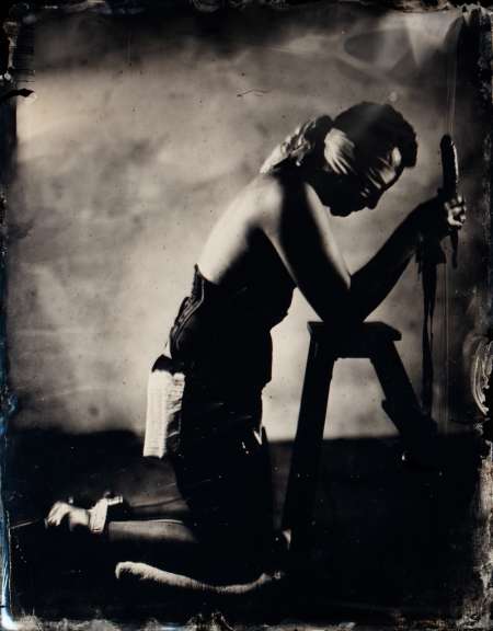  Soumis h�t�ro propose des trous � bites