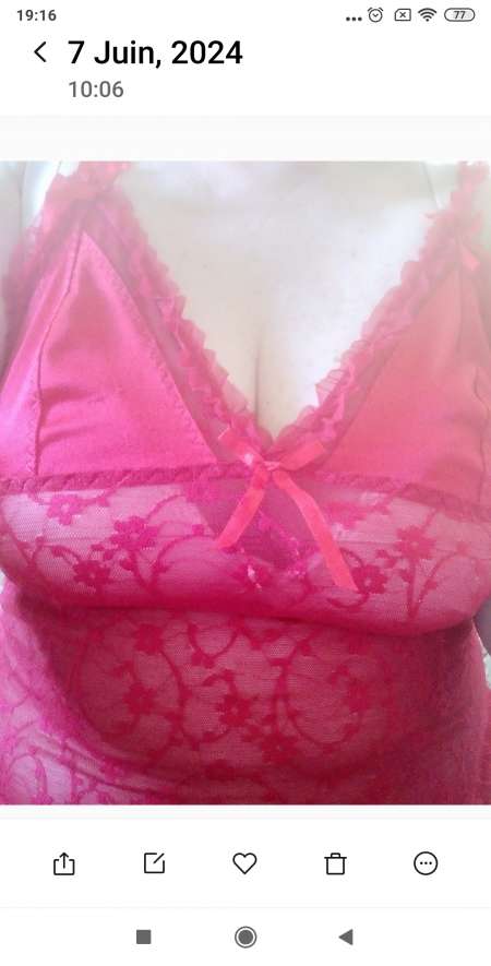 Femme mature orientale pour cam uniquement