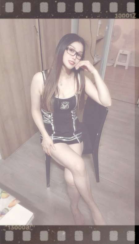 Masseuse douceet belle