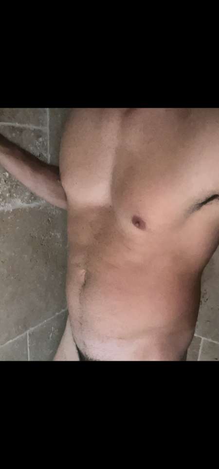 Homme entretenu pour escorting