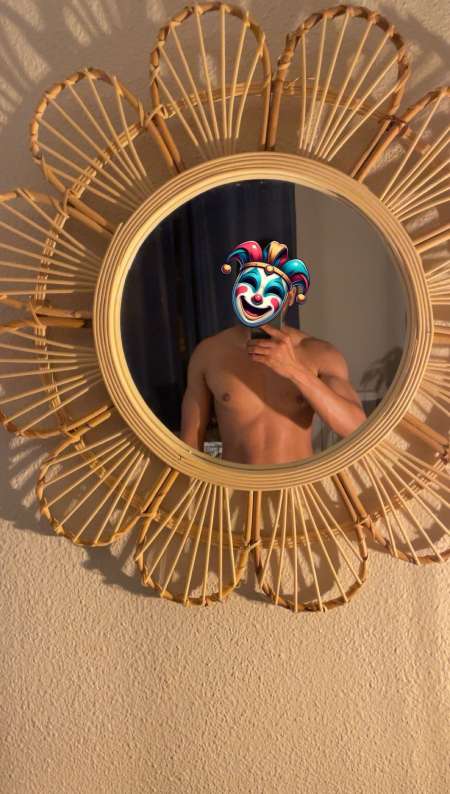 Beaum�tisse avec une belle queue dispo pour femme