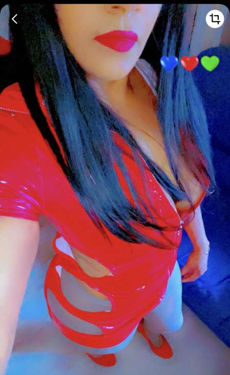 �blouissant fille Rossy