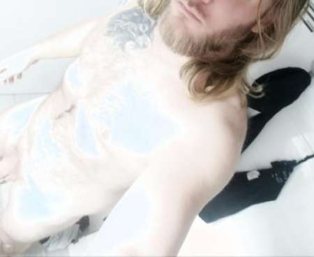 Cherche femme odorante/crade