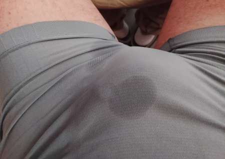 Hommes cher une femme