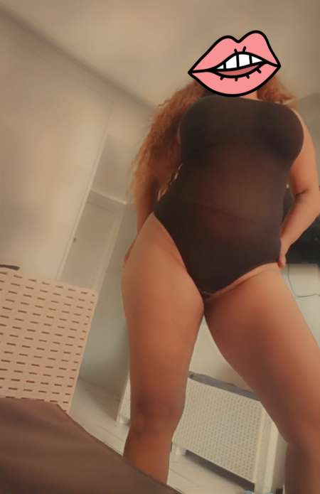 Pamela latina fotos reales