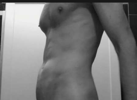 Langue gourmande pour femme �b�ne