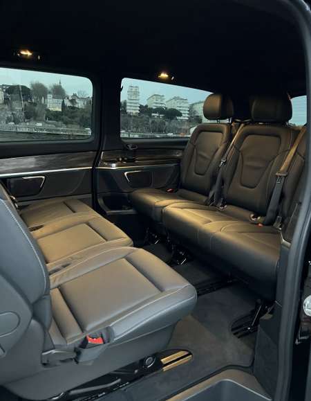 Chauffeur VTC, cunni passionné, jouissance assurée