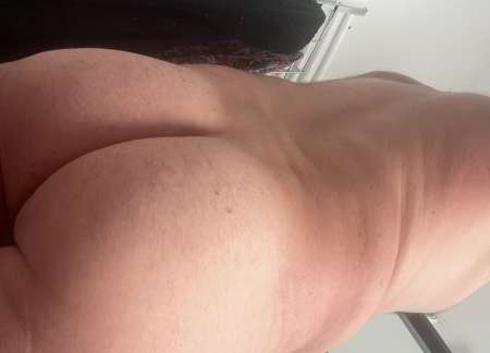 Gode ceinture m�nage nu