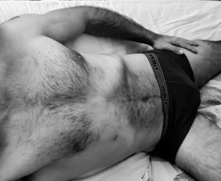 Homme charmant cherche homme/trav coquin ou couple