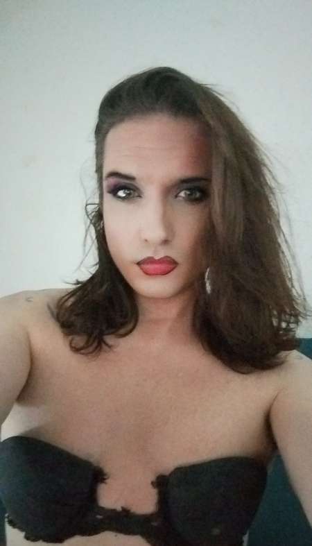 tr�s belle trav coquine pr homme cho