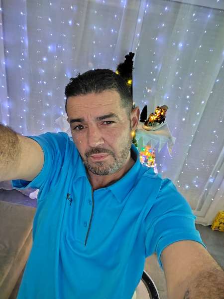 Homme mari� cherche adult�re