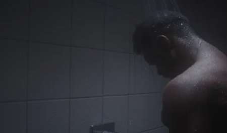 Plan cul avec �talon noir/ Discr�tion